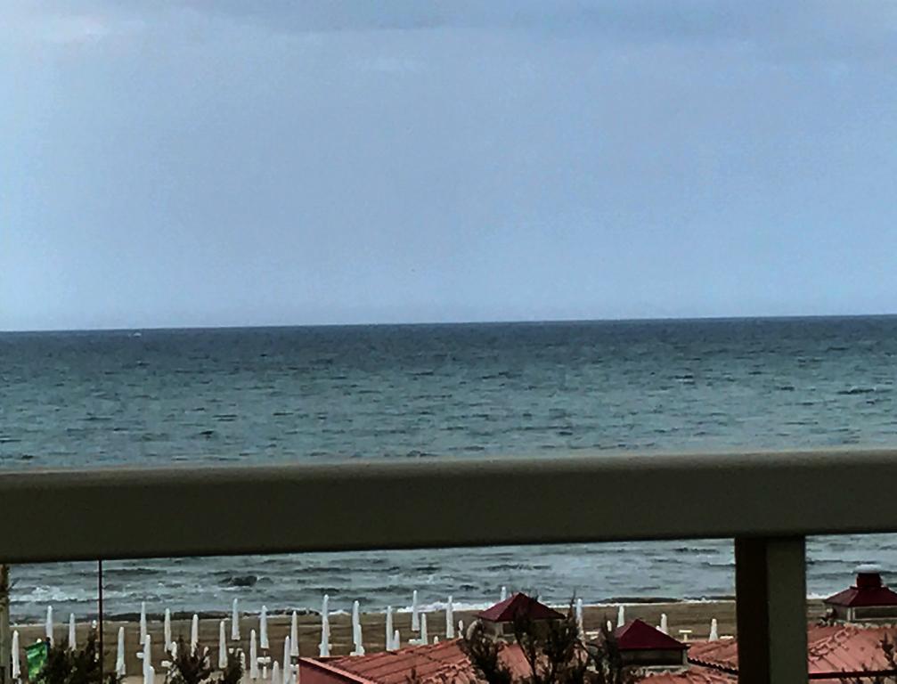 Hotel Vienna Senigallia Luaran gambar