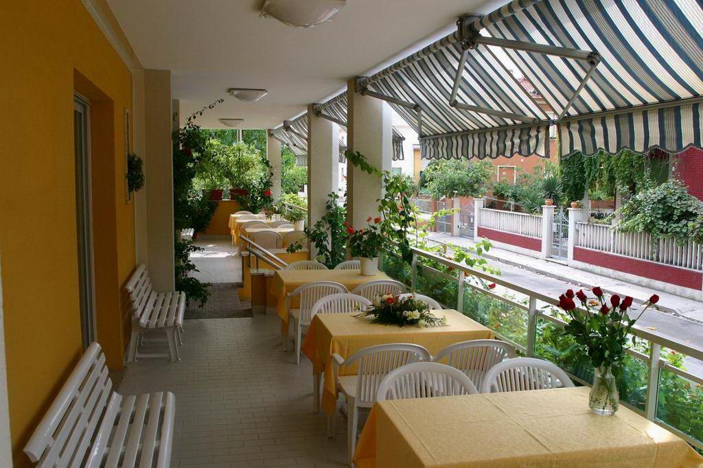 Hotel Vienna Senigallia Luaran gambar